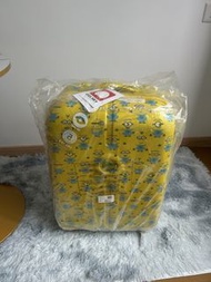 New： Delsey 26 inch luggage；Delsey 26 吋行李箱 67 x 45 x 27cm