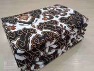 kain batik katun dasar putih