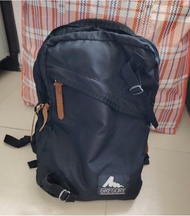 絕版舊logo GREGORY Every DAY Black 黑色背囊 backpack,問格 多,非常實用,好少用,閒 置多,冇破損好新淨。  $780不議價，黃大仙鐵站 交收或SF優先  修長簡