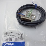 E2E-X5E2 OMRON Proximity Sensor E2E-X5E2 E2E-X5E2 E2E-X5E2