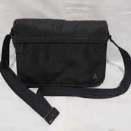 Tas Selempang BEAN POLE Slingbag Nilon BEANPOLE