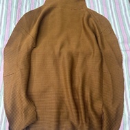 特價！Issey Miyake me 高領長袖上衣（可剪成短袖 二穿）