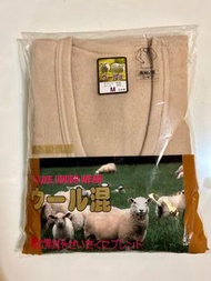 全新～日本製Miyauchi混羊毛男用長袖衛生衣 M號（膚色）