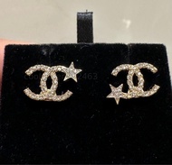 全新 CHANEL 耳環 🌸