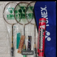 RAKET BADMINTON YONEX + TAS + GRIP + KOK/COCK - SEPASANG