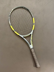 Babolat Pure Aero 98 Tennis Racket Grip 2