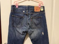 二手狀況好Levi’s型號525造型刷破牛仔褲32腰稍偏大33也能穿