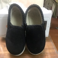 Boys' fur-lined shoes