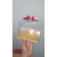 Souvenir mica box measuring 15x15x10 cm