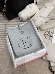 Hermes Mini Evelyne 聖杯藍full set Stamp B