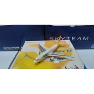 Original Airbus A320 Cebu Pacific Phoenix Airplane Diecast 16.00 Scale