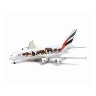 Schuco Schuco 1: 600 Emirates Emirates Airbus A380-800 Aircraft Alloy Model