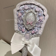 Gương Cầm Tay Phóng Đại Flower Know Shell Jewel Series Gương Để Bàn Trang Điểm