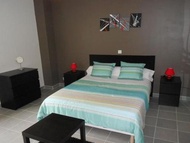 Chambre "Etoile Brune" avec Salle d'eau Privative et Petit-Dejeuner Inclus, Neuvy-Saint-Sepulchre -