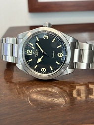 Tudor Ranger 79950 , with Tudor service paper(May 2025) + payment receipt  + Tudor box  📦 