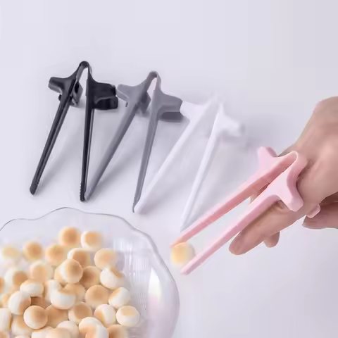 4 Finger Chopsticks Lazy Auxiliary Chopsticks Hold Snacks Not Dirty Hands Chopsticks Finger Ring Pla
