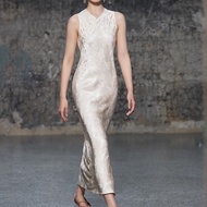 Trong kho thêu hoa begonia vẽ tay Vải lanh Rayon Váy Cheongsam Sửa Đổi Kiểu Bias-Cut Dành Cho