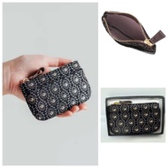 日本直送🇯🇵現貨日本製印傳屋INDEN-YA 鈴蘭花零錢包