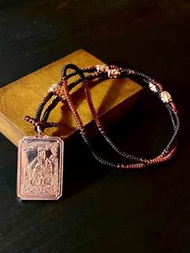 赤松黃大仙真經護身符鏈墜99.9純銀鑄造鍍上18k玫瑰金，連k金配飾頸繩，莊嚴瑰麗