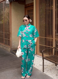 Maynita - CNY floral top & pants set เซ็ตตรุษจีน กี่เพ้า ลายดอก คอจีน