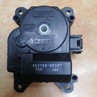 TOYOTA HARRIER SERVOMOTOR DENSO 8820