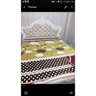 Velvet wool bed carpet