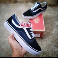 Vans Old Classic Navy Black Scate Shoes