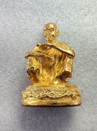 พระบูชาหลวงพ่อคูณตั้งหน้ารถรุ่นคูณทรัพย์แสนล้านออกวัดบ้านไร่ ปี 2539 เนื้อกะไหล่ทอง หน้าตัก 1 นิ้วคร