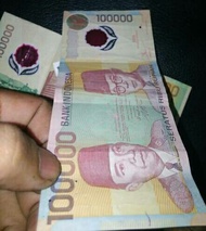 Uang Kuno Lama 100000 Rupiah Kertas Polymer 1999 Asli Soekarno Hatta