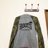 Roots 帽T 大學T