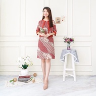 M933 red batik dress