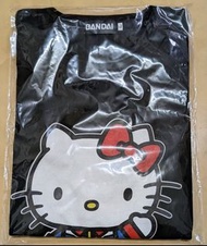 日本 萬代 Bandai x Hello Kitty 鋼彈 凱蒂貓 kitty貓 地球聯邦軍制服 短袖上衣 短T T-shirt 上衣 三麗鷗