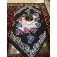 square table cloth black