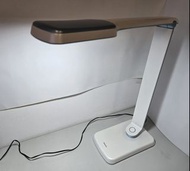 Philips LED 檯燈