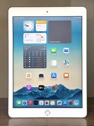 (🌟信心保證🌟 香港版行貨iPad 6)🍎Apple iPad Generation 6 th 32GB Cellular Silver with WIFI version drawing pen i