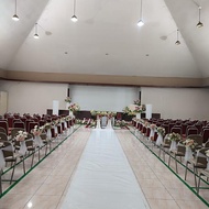 Dekorasi pernikahan di Gereja minimalis