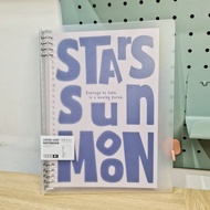 SỔ NHỰA CỨNG B5/A5 (8 CÒNG) ĐÃ KÈM GIẤY VÀ PHÂN MỤC