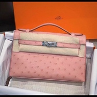 Hermes愛馬仕 minikelly一代 陶瓷粉鴕鳥皮 銀扣 成色：99新