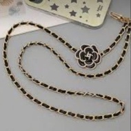 CASETIFY Phone Charm Black Gold ChainTALI with Floral Accents for hp
