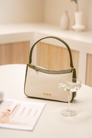 MARIETTA - JAMIE CANVAS collection กระเป๋าสะพายไหล่ผ้าcanvas สี off-white ตัดกับหนัง premium pu 3 สี