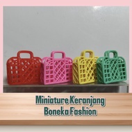 Stuff basket fashion doll 11. 5 inches /Basket AB78