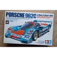 [Ready Stock] Tamiya 24313 Porsche 962C Repsol Weishuang Coating 1/24 Brand New Unopened C C Club Wa