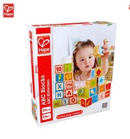 Hape ของเล่นไม้ ตัวต่อเอบีซี Abc Blocks ของเล่น เด็ก เสริมทักษะ สำหรับเด็ก 24 เดือนขึ้นไป