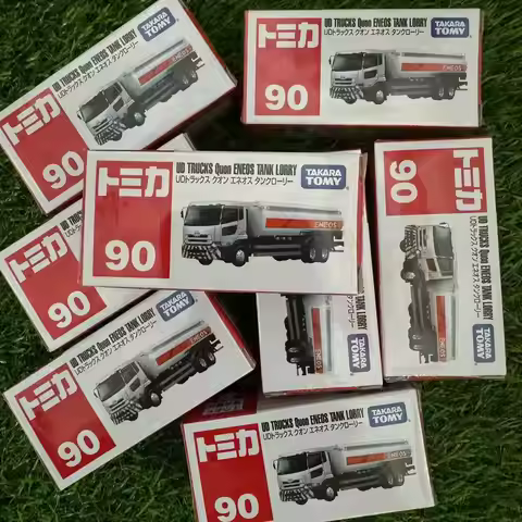 TAKARA TOMY Tomica No. 90 UD Trucks Quon Eneos Tank Truck (Box) Miniature Car Alloy Toys Diecast Met