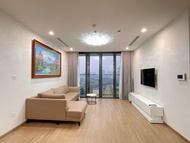 Pangsapuri  m² dengan 6 bilik tidur dan 5 bilik mandi peribadi di Cau Giay (Vinhome Skylake 6 bedroo