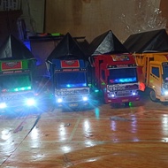 hoot sale mainan mobil Truk Kayu / miniatur truk kayu Full Lampu