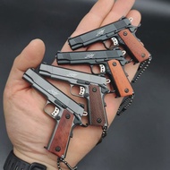 1:3 Metal Mini 1911 Kimber Toy Gun Model Fake Gun Alloy Keychain Look Real Collection Pubg Prop Birt