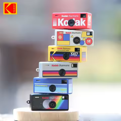 Mini Digital Camera Kodak Charmera Keychain 35MM/F2.4 Digital Camera 1987 with Flash 6 Colors Random