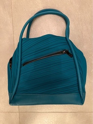 Issey Miyake bag 手袋
