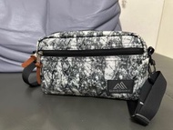 Gregory pouch M 白花